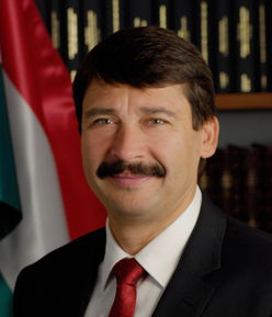 Áder János