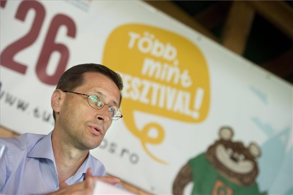 varga tusványos lead