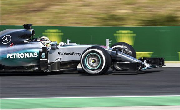 hamilton autó lead