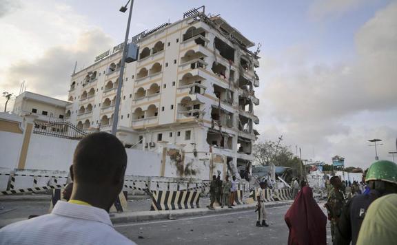 szomáliai hotel lead