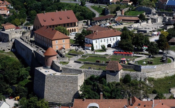 egri vár lead