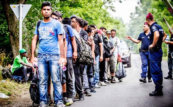 migráns_ásotthalom576