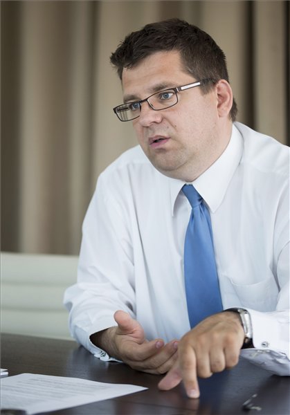 Forrás: mh Seszták Miklós