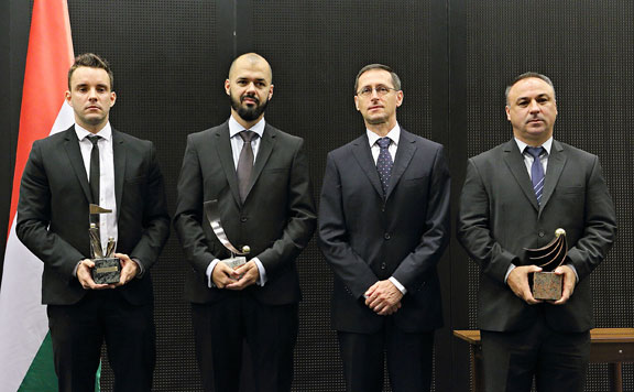 Forrás: mh 09o-Foto