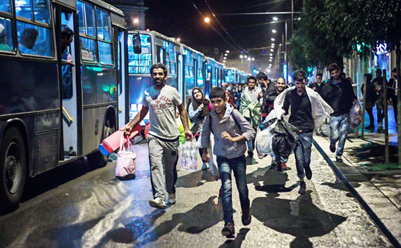 Forrás: mh migránsok 20150907