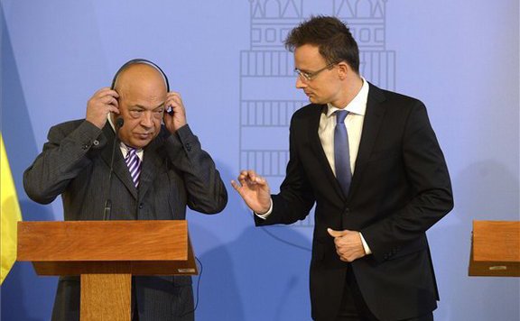 moszkal szijjártó lead