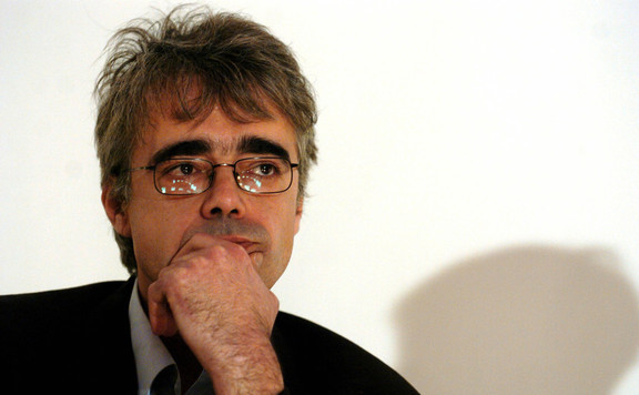 keresztury tibor lead