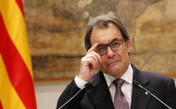 artur mas lead