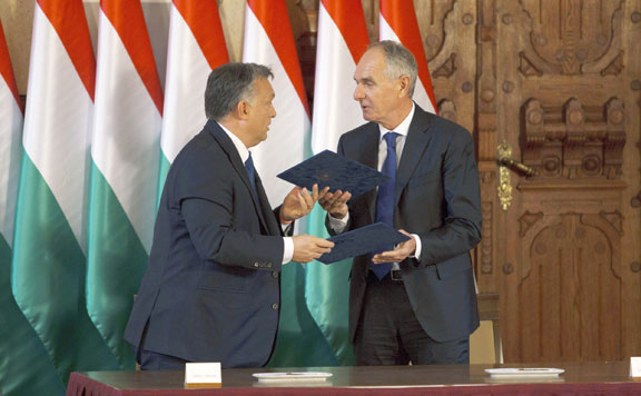 Orbán és Szita 20151010