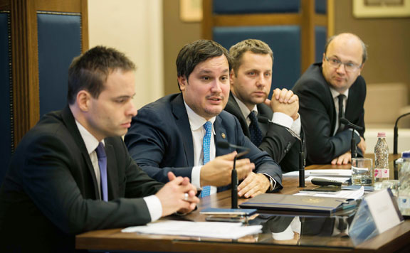 Forrás: mh Nagy Márton 20151104