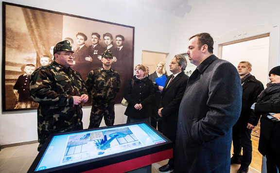 Forrás: mh L. Simon László 20151104