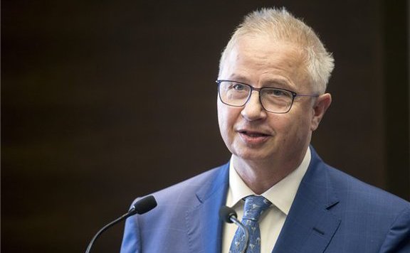 Fotó: MH Trócsányi: Az EU szerkezetét és az európai társadalmakhoz való viszonyát is érinti a voksolás