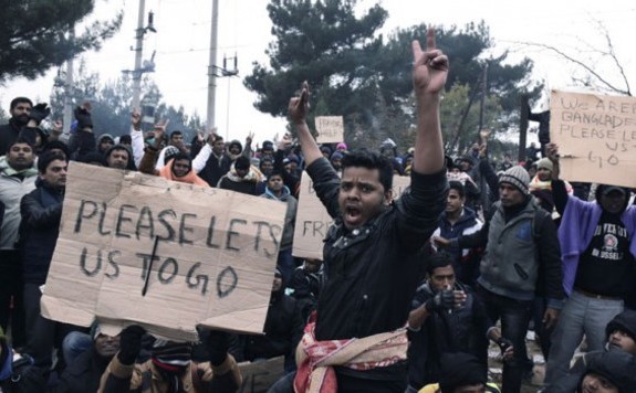 Forrás: mh migráns-görög-macedón576x356