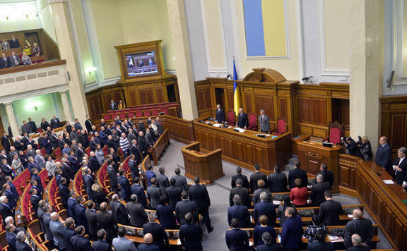Elfogadta a sokat kritizált nyelvtörvényt az ukrán parlament