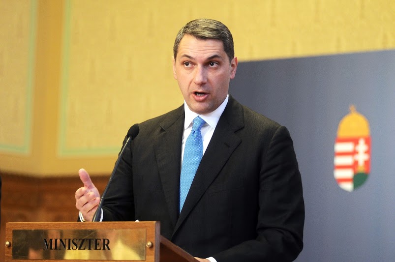 Lázár-kék nyakkendő