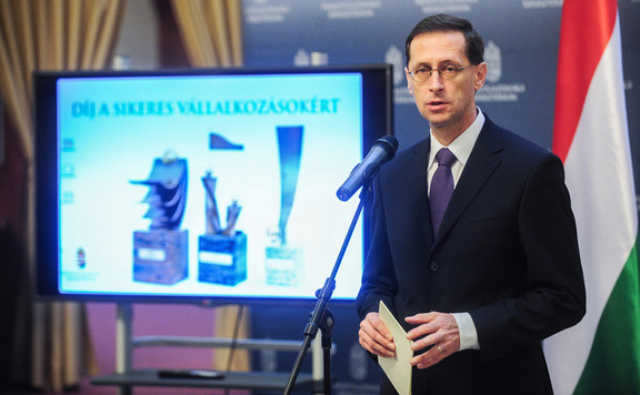 varga_vállalkozódíj576