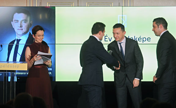 Év Példaképe díj 20160116