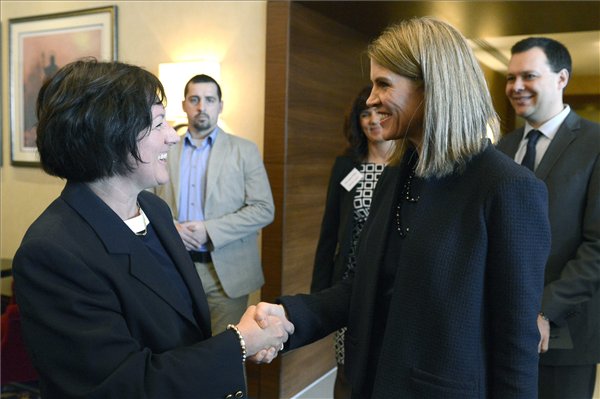 bell szemerkényi nagy