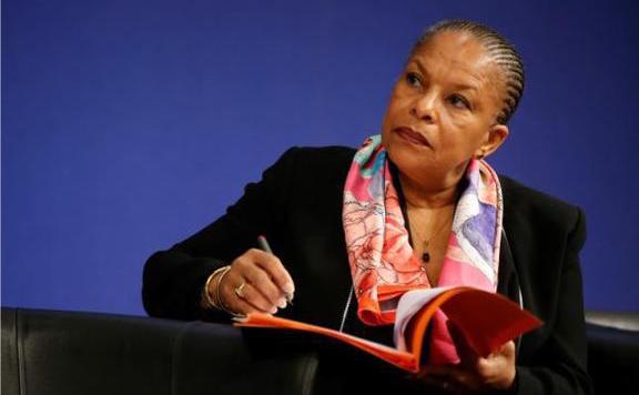 taubira lead