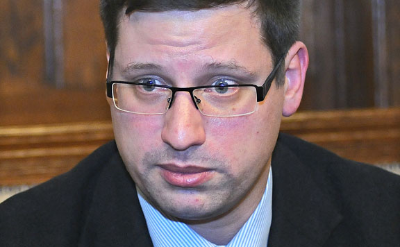 Gulyás Gergely 20160130