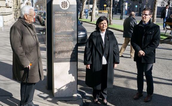 terrorháza_sztélé576