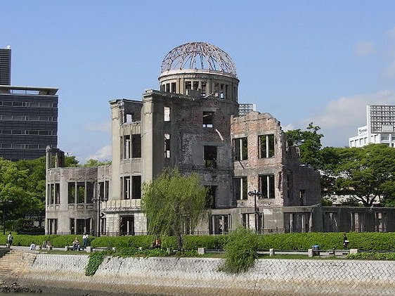 Hirosima atomrobbantás