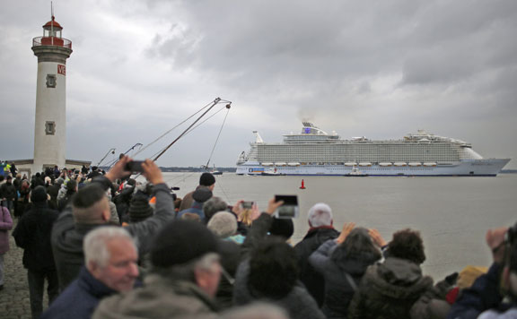 Harmony of the Seas 20160312
