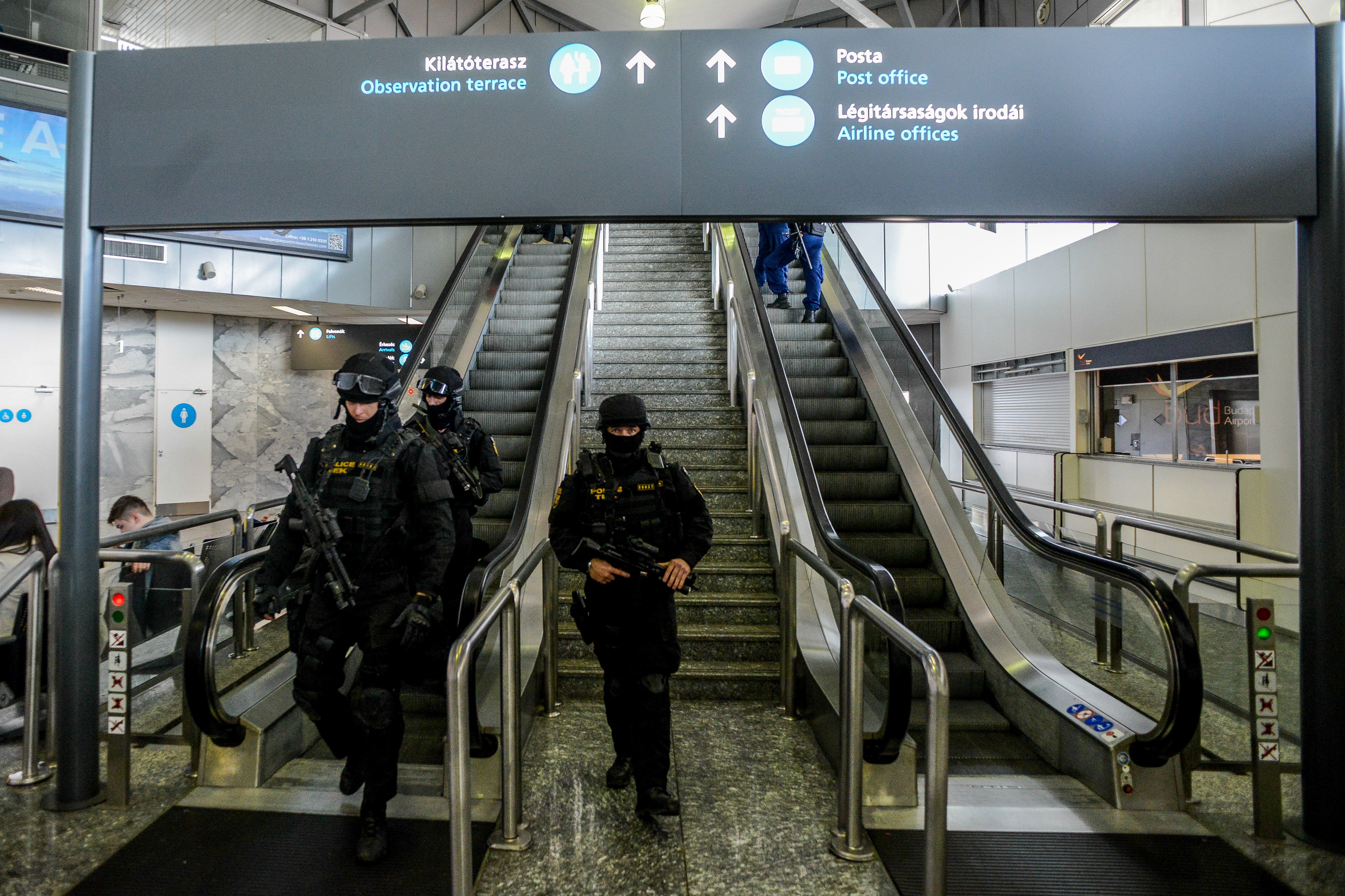 TEK Parlament és repülőtér