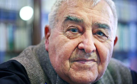 kallos