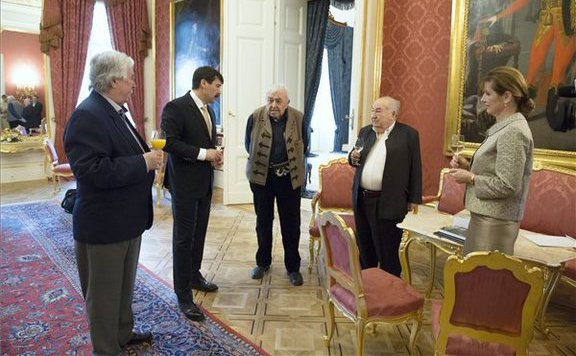 Forrás: mh szülibuli áder lead