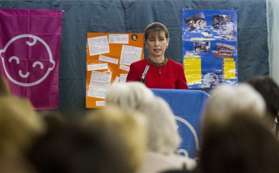 herczeg anita otthon segítünk lead