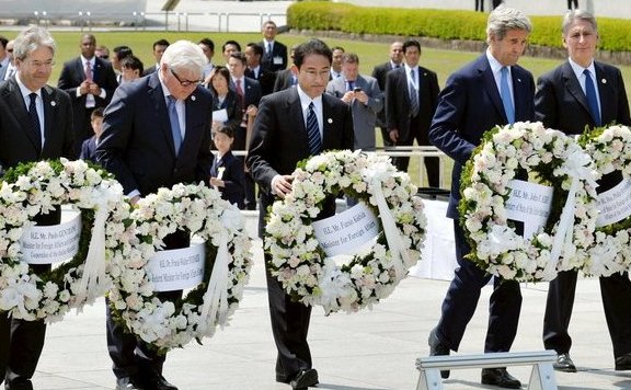 kerry_hiroshima576