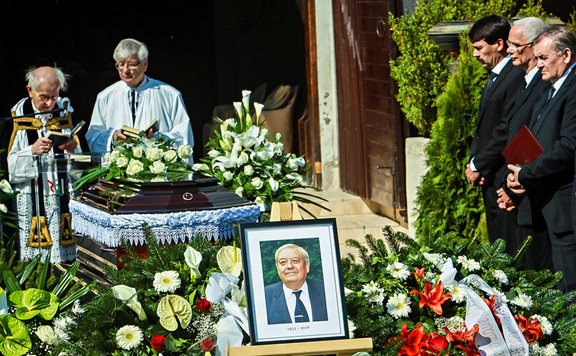 pozsgay_temetes_hr576