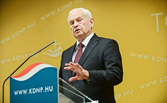 Forrás: mh Harrach 20160419