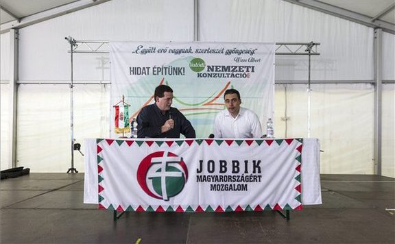 jobbik lead
