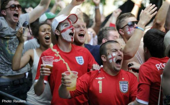 angol szurkolók reuters lead