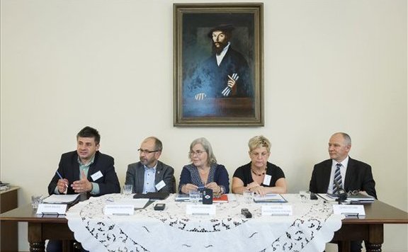 menekült_református576