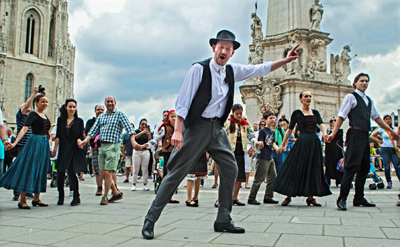 Forrás: mh Köz-tánc 20160606