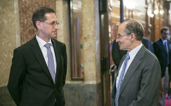 Varga Mihály_usa_ngm_lead