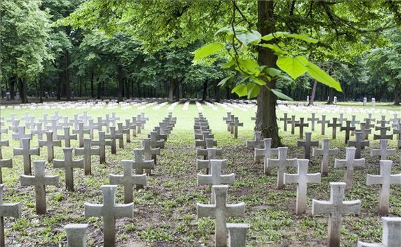 zalaegerszegi katonatemető576x356