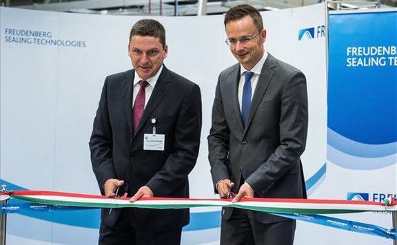 szijjártó_freudenberg576