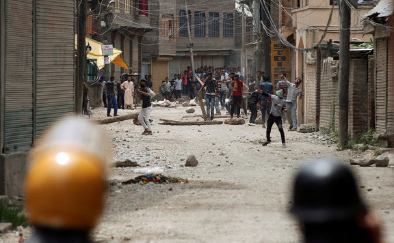 zavargás_kasmír_india_reuters