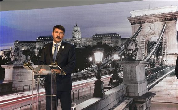 áder-magyarház576x356