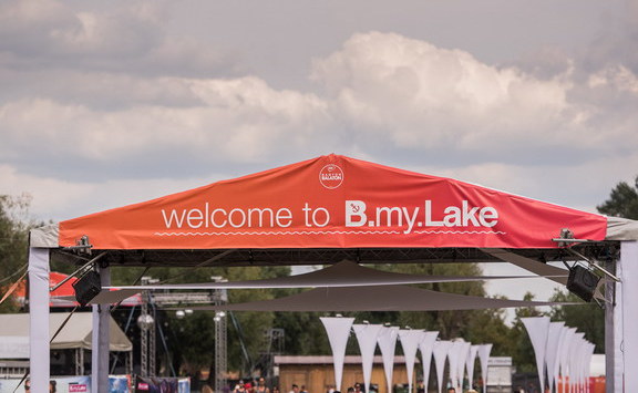 B.My Lake576x356
