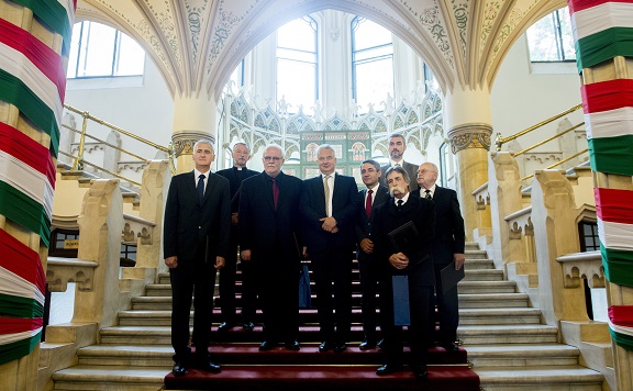 Forrás: mh külhoni_magyarsagért_dij_mti
