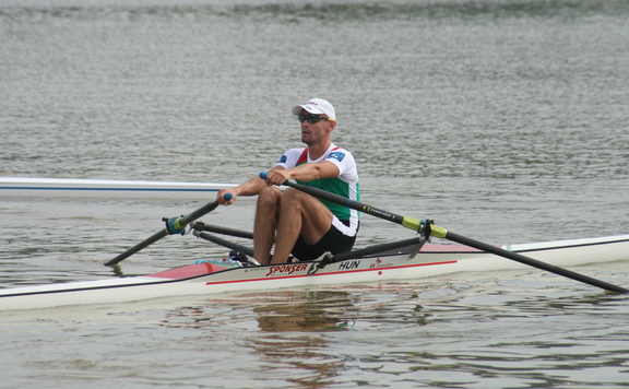 galambos péter lead