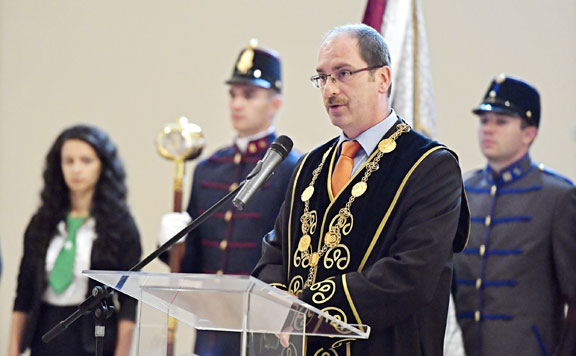 Forrás: mh Patyi András 20160906