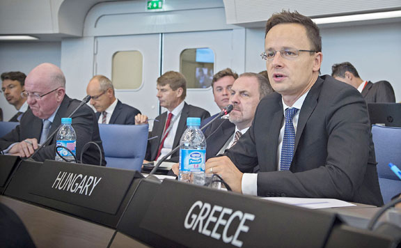 Szijjártó 20160908