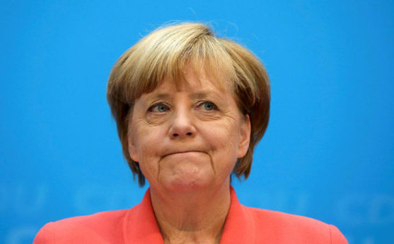 merkel lead