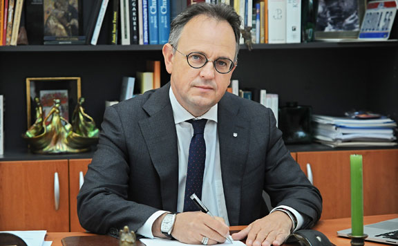 Bus-Balazs